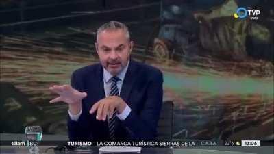 Cuando Bullrich estaba por revelar los vínculos del Kirchnerismo con la trata de personas, la TV PÚBLICA cortó ABRUPTAMENTE la conferencia cambiando COMPLETAMENTE de tema. PRIVATICEN YA MISMO ESE ANTRO K.