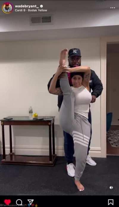 Stretch That Thang Out