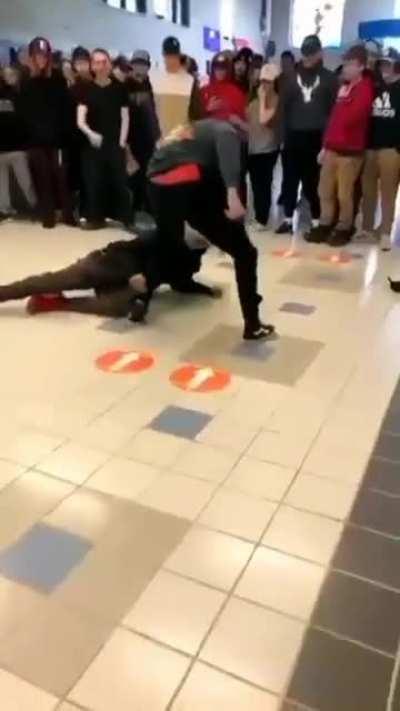 Killer right ends fight