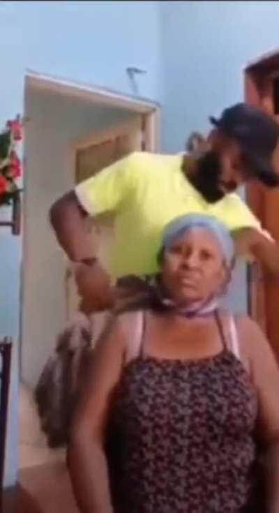 How to develop trust issues