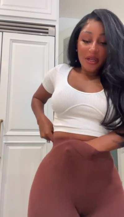 Playing games showing that pussy shaved. She know what she doing!