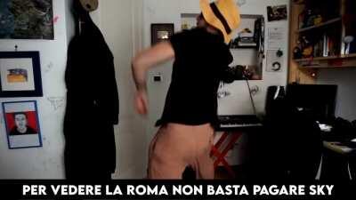 Oh no! E' quel FREESTYLE de carme... dai giammo, rapido e indolore dura 50 secondi