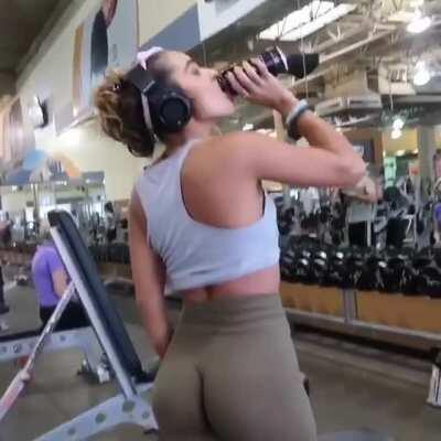 Workout booty