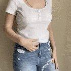 The white shirt effect 💁🏻‍♀️ Bigger than you thought?