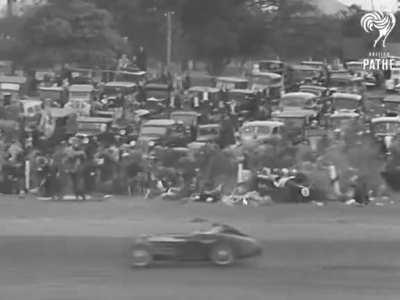 13 June 1938 at Empire Speedway, Penrith, New South Wales, Australia. Three killed and 10 injured.