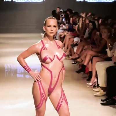 That Sexy Runway Walk