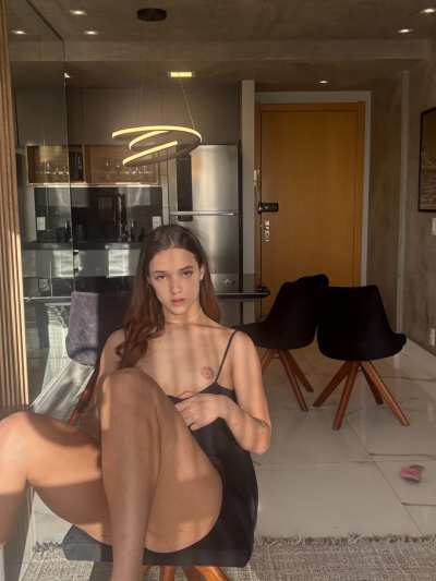 All I want for Xmas is a straight guy who sucks boobs