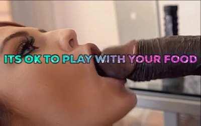 I love playing with my food.! 😍