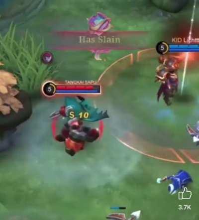 POV: When two people from both teams, who don't play tanks, are forced to play tank.