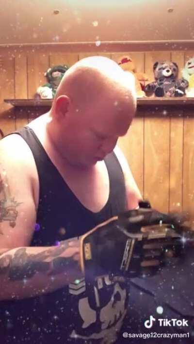 This sub is full of bullies - this man will set you straight 😠😠