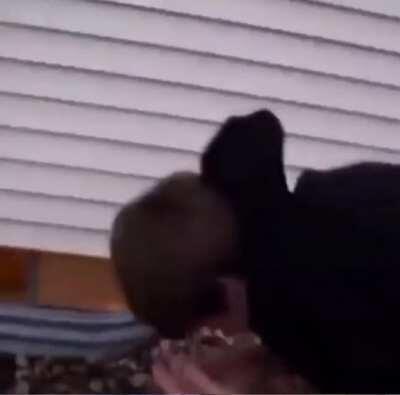 I think it’s jammed, let me check the barrel!