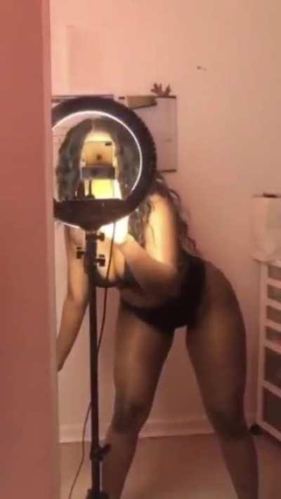 Slim Thick 🍑🤤😻😍❤️