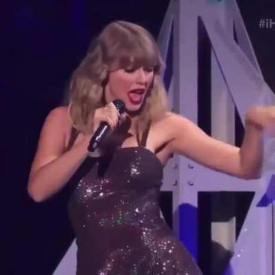 Man if love to bend her over