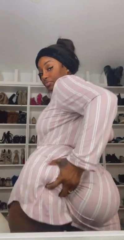 PT 2 I forgot to post 🍑