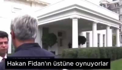 ABD Ziyareti Sırasında Kameralara Yakalanan NTV Washington Temsilcisi;