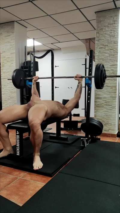 Watch how I keep my body