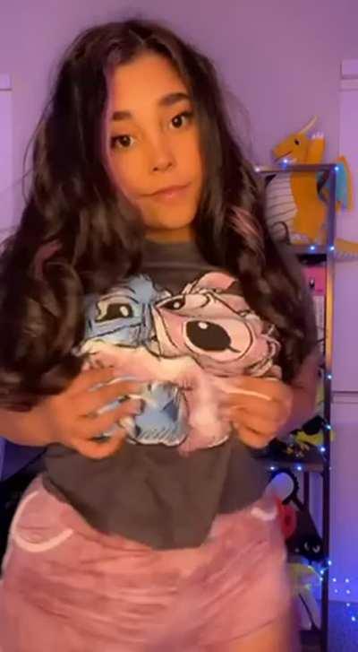 Sending nudes to whoever up's this (instantly)👻: xvt778