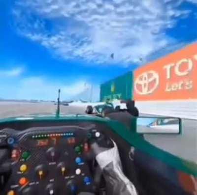 Bro, we're teammates! (VR)