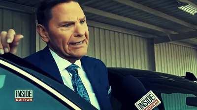 Dremora Priest becomes Imperial Holy Roller