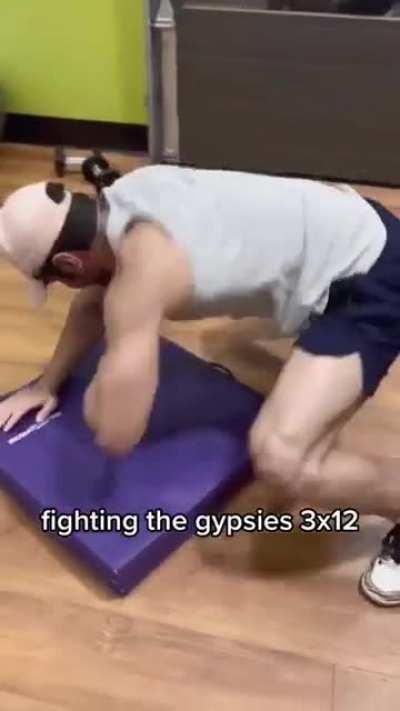 Weakest Romanian 💪💪💪💪🇷🇴🇷🇴🇷🇴🇷🇴🇷🇴