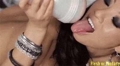 Asa Akira swallow cum from fleshlight