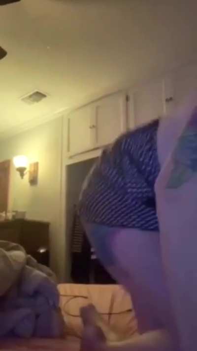 48 Year Old Single Mom in Michigan Available for Calls, Customs, Travel