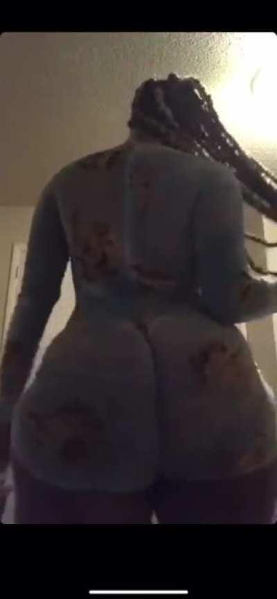 Bigbootyjeniah