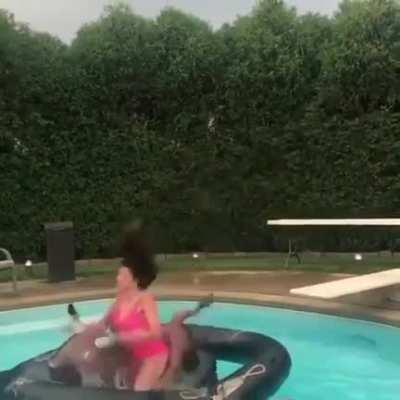 HMC while I hop on that bull like a pro