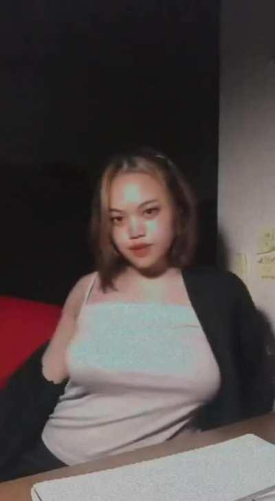 Amateur Boobs Malaysian Porn GIF by alphamualphanu