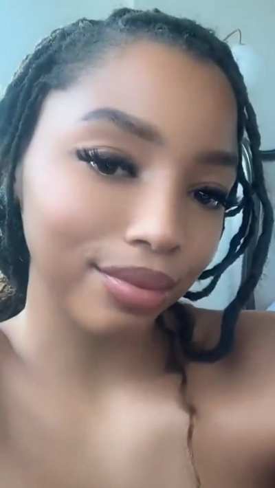 Chloe video selfie | Snapchat 6.3.25