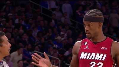 [highlight] jimmy butler's expressive facial reactions when talking to kennedy about the foul call