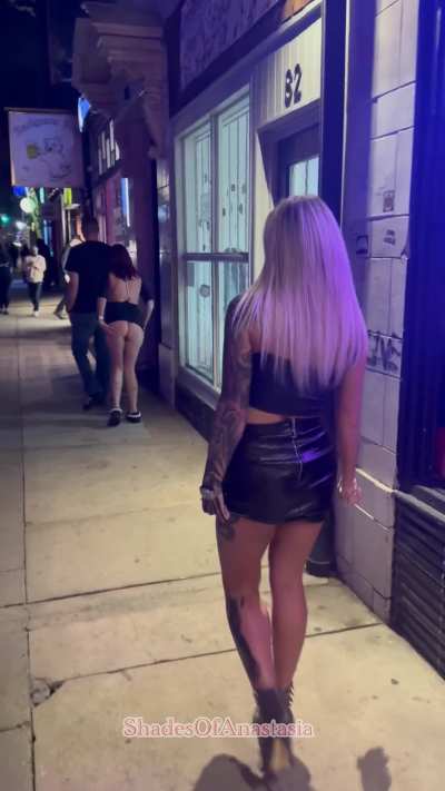 Amateur Ass Big Ass Big Tits Boobs MILF OnlyFans Public Tits r/CaughtPublic Porn GIF by 50shadesofanastasia