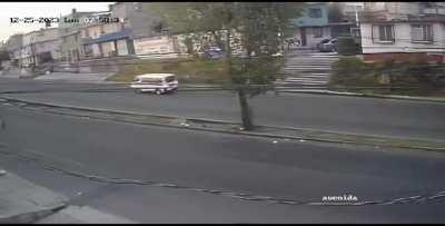 Car gets split in half