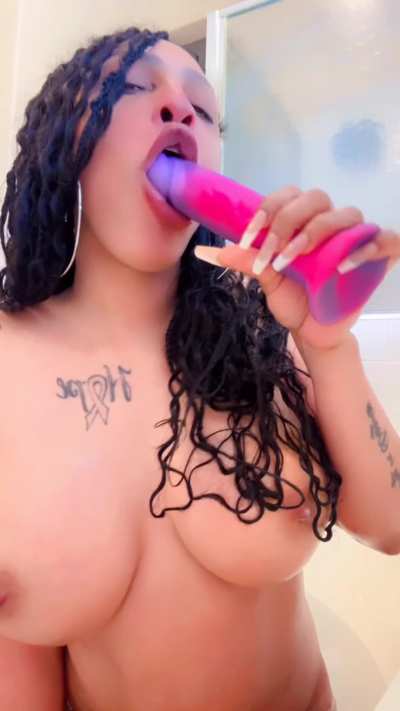 Heyy it’s me again, I’m still horny asf