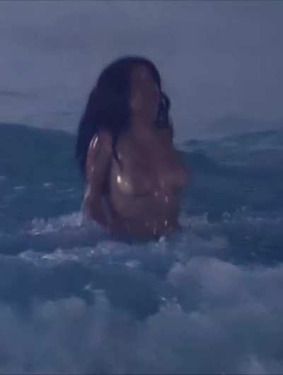 Salma Hayek - Ask The Dust