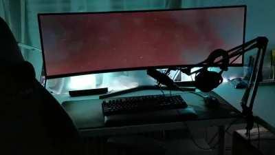 My new 32:9 monitor with synced Phillips Hue lighting ❤️