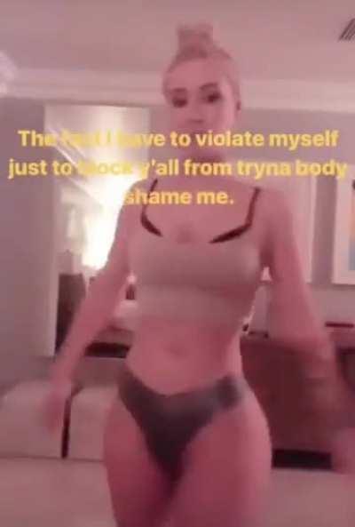 Goddess Iggy booty always makes my brain turn off