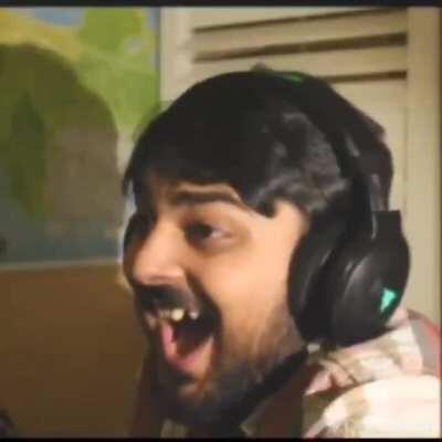 Me seeing Muta laughing: