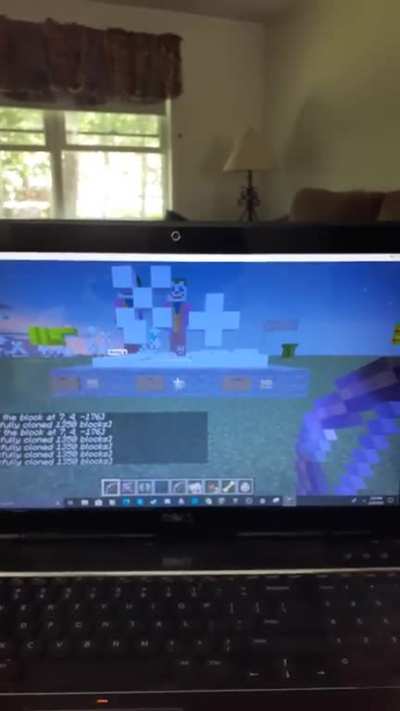 I made a little animation (sorry for bad quality)