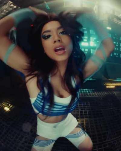 Ylona CRAZY-SEXY-COWGIRL Garcia