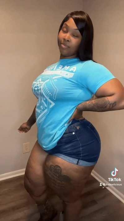 Ms thicky thick