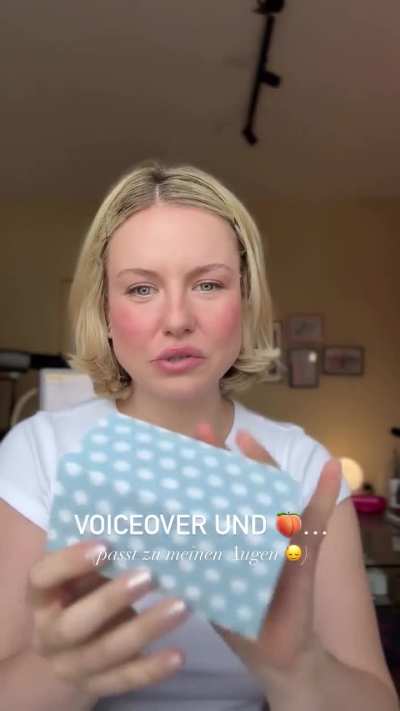 Instagram Story mit Lily Allens USB-„Buttplug“ Album Vorstellung