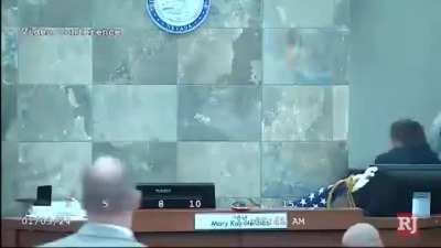 A judge in Las Vegas is attacked during a live hearing after she denied probation
