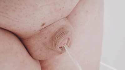 Early morning pee 👅😋
