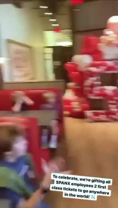 Owner of Spanx sold her company for $1.5 billion and gifted ALL 500 employees 2 first class tickets to ANYWHERE in the world plus $10k cash