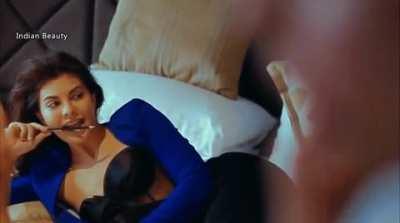 Slut waiting for me in bed