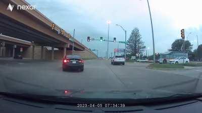 the classic lane change while making a turn.