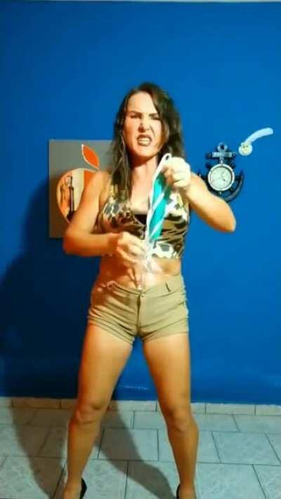 Novo método para uso de máscara no dia a dia kk