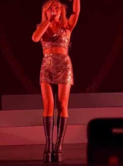 “I have a personality but no tits” I’m gonna miss this nonsense hotness 😏💌