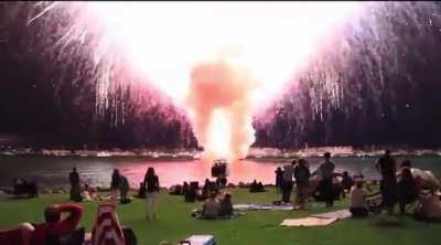 9 years ago today a computer malfunction caused all 17 minutes of the san diego big bay fireworks show to go off at once and free Bahamut